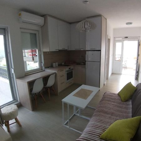 Apartman Dajoda 1 Bijela Eksteriør billede